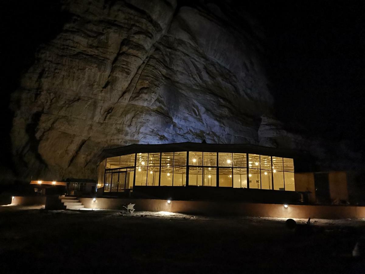 Zeina Desert Lodge Wadi Rum Buitenkant foto