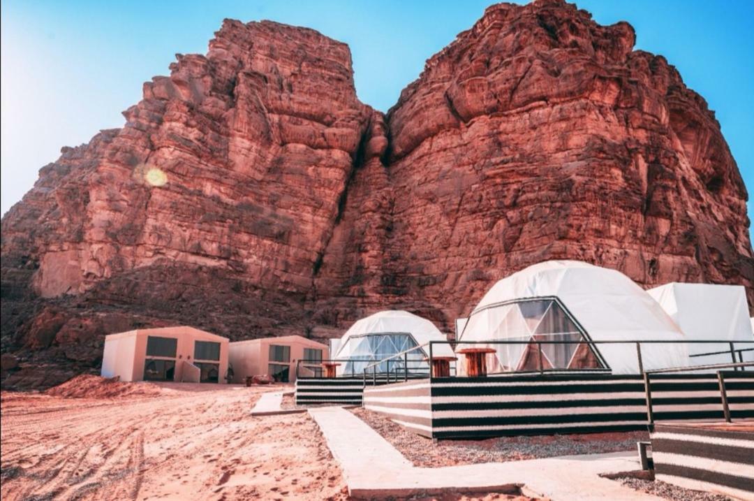 Zeina Desert Lodge Wadi Rum Buitenkant foto