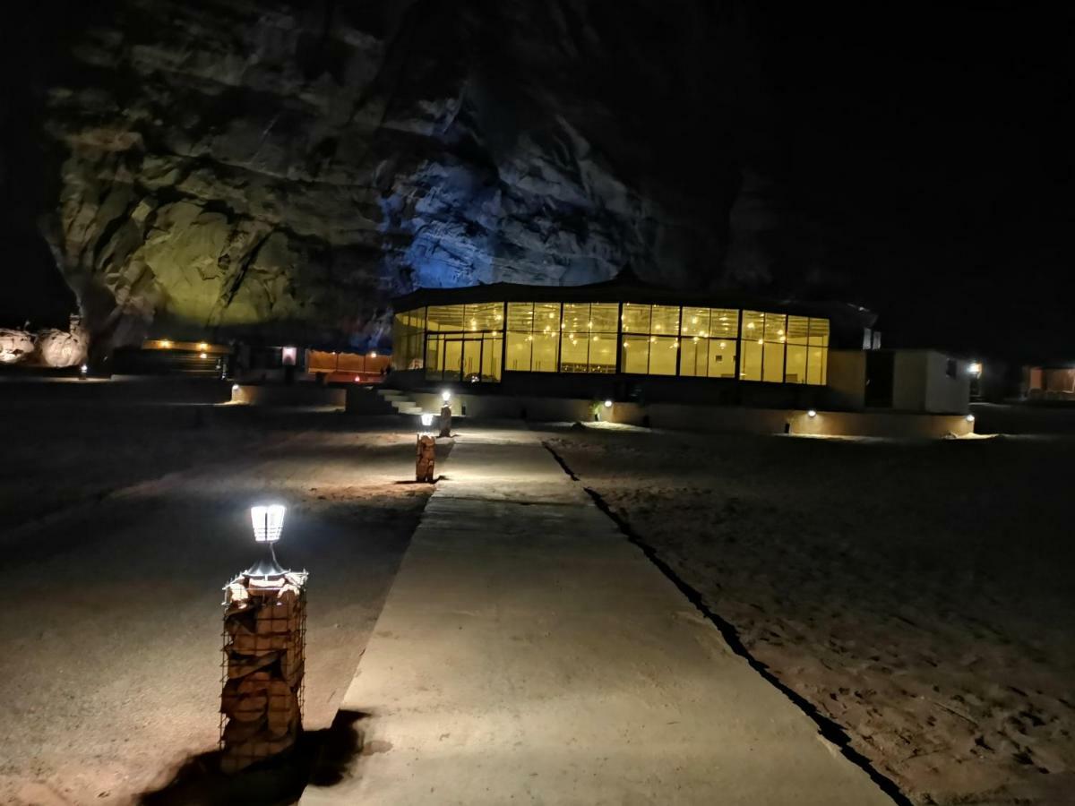Zeina Desert Lodge Wadi Rum Buitenkant foto
