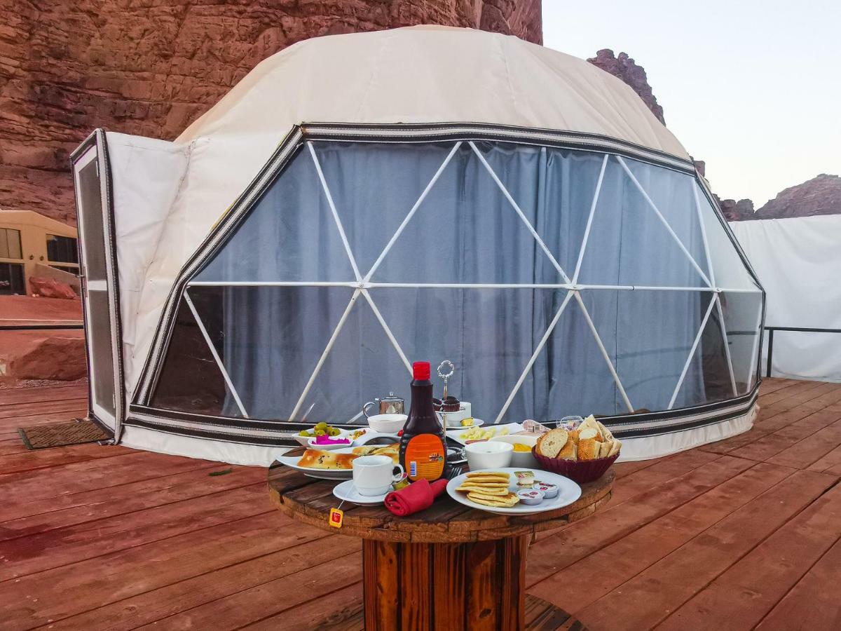 Zeina Desert Lodge Wadi Rum Buitenkant foto